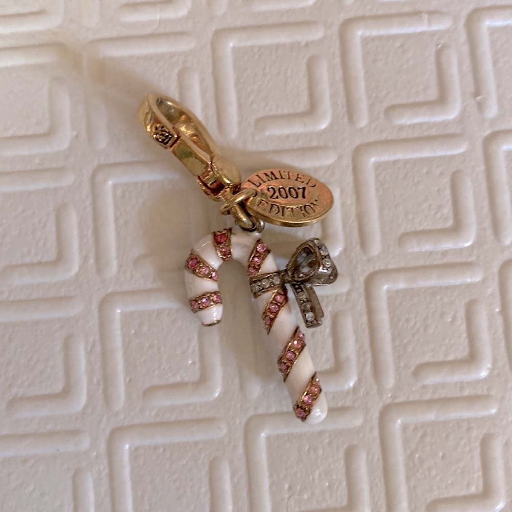 Limited Edition 2007 Juicy Couture Pink Rhinestone Candy Cane Bracelet Charm